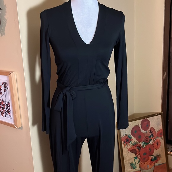 RACHEL PALLY Size XS Stretchy Jumpsuit 1-Piece VNeck Belted Tie-Waist $298 NEW - Picture 17 of 17
